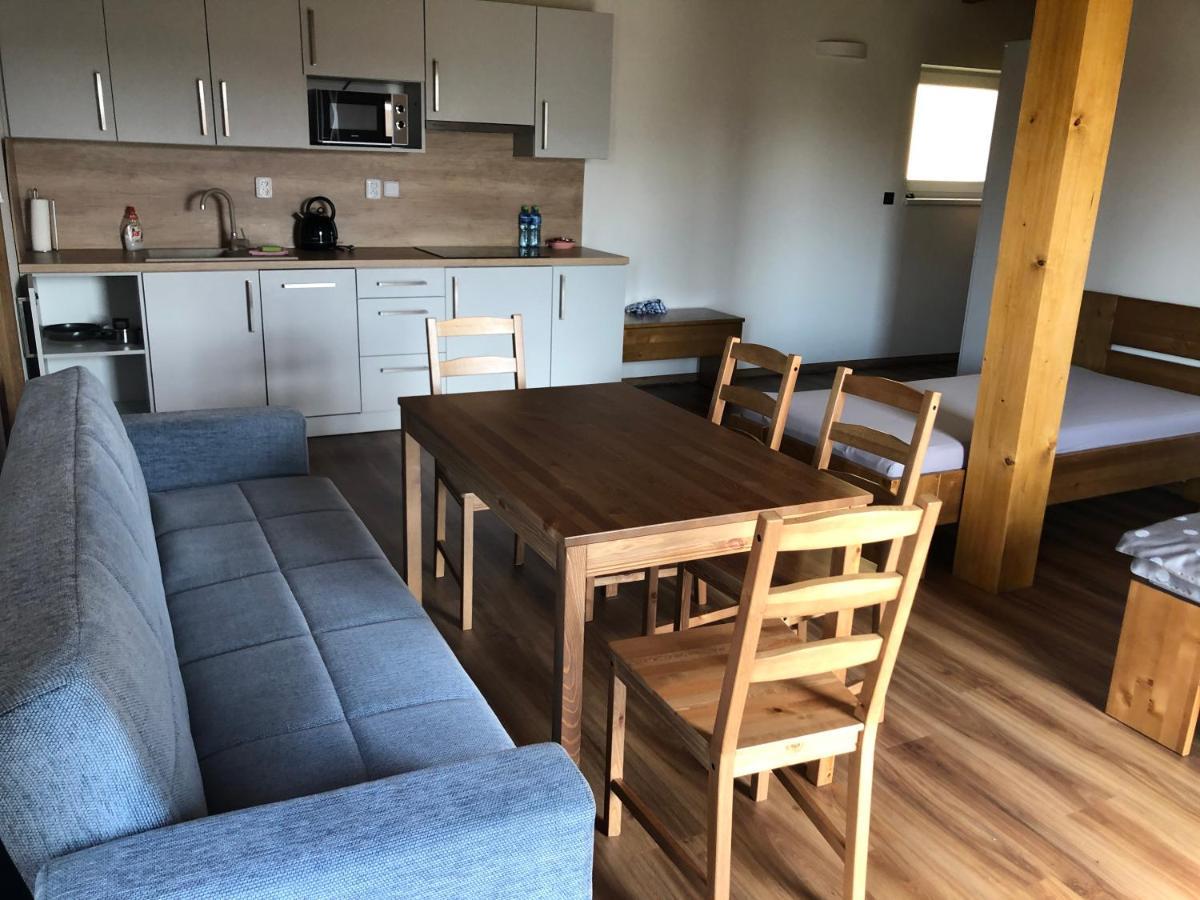 Dolni Benesov Anico Apartmany מראה חיצוני תמונה