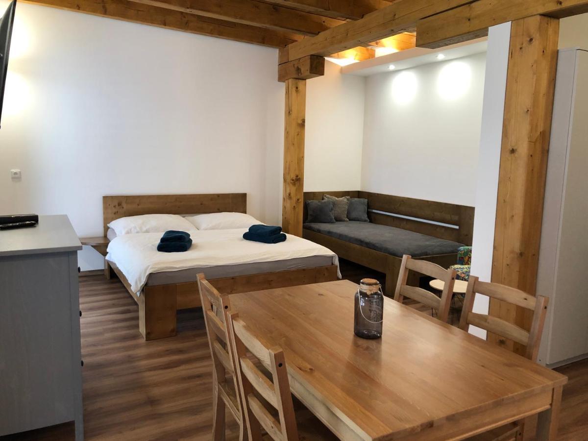 Dolni Benesov Anico Apartmany מראה חיצוני תמונה